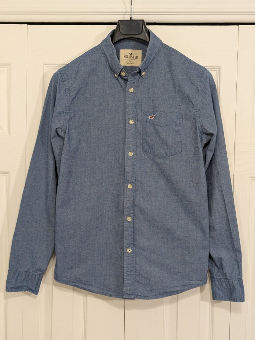 Hollister Men's Blue Stretch Button Down Shirt